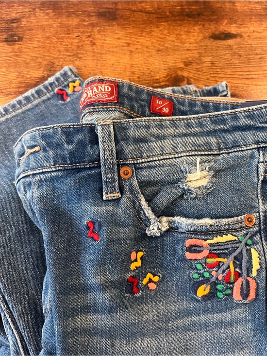 Lucky Brand Denim - Lucky Brand Embroidered Crop Length Jeans